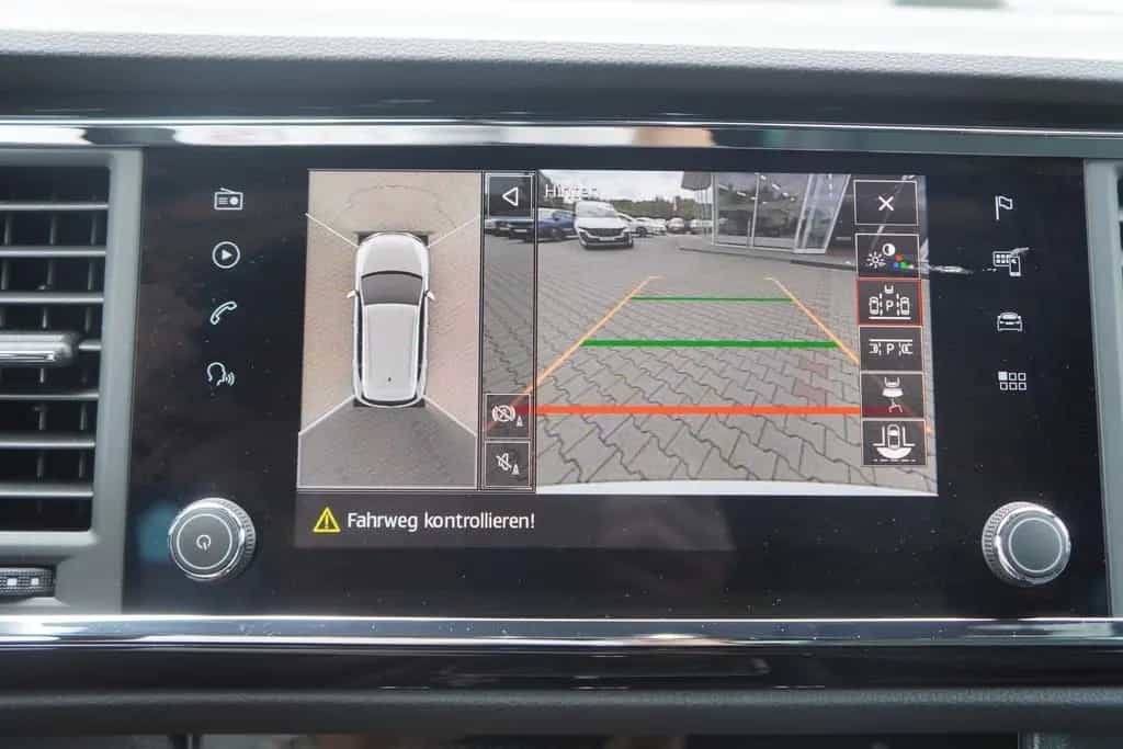 Seat Ateca 2.0 TSI FR 4Drive LED Navi ACC AHK 360° 02/2020-photo-15