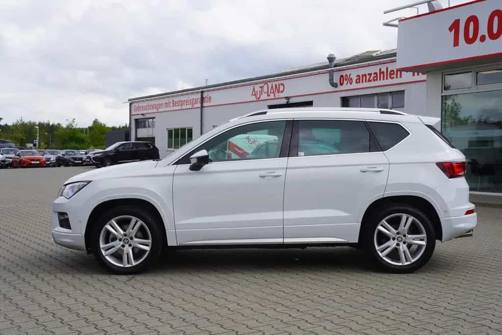 Seat Ateca 2.0 TSI FR 4Drive LED Navi ACC AHK 360° 02/2020-photo-2