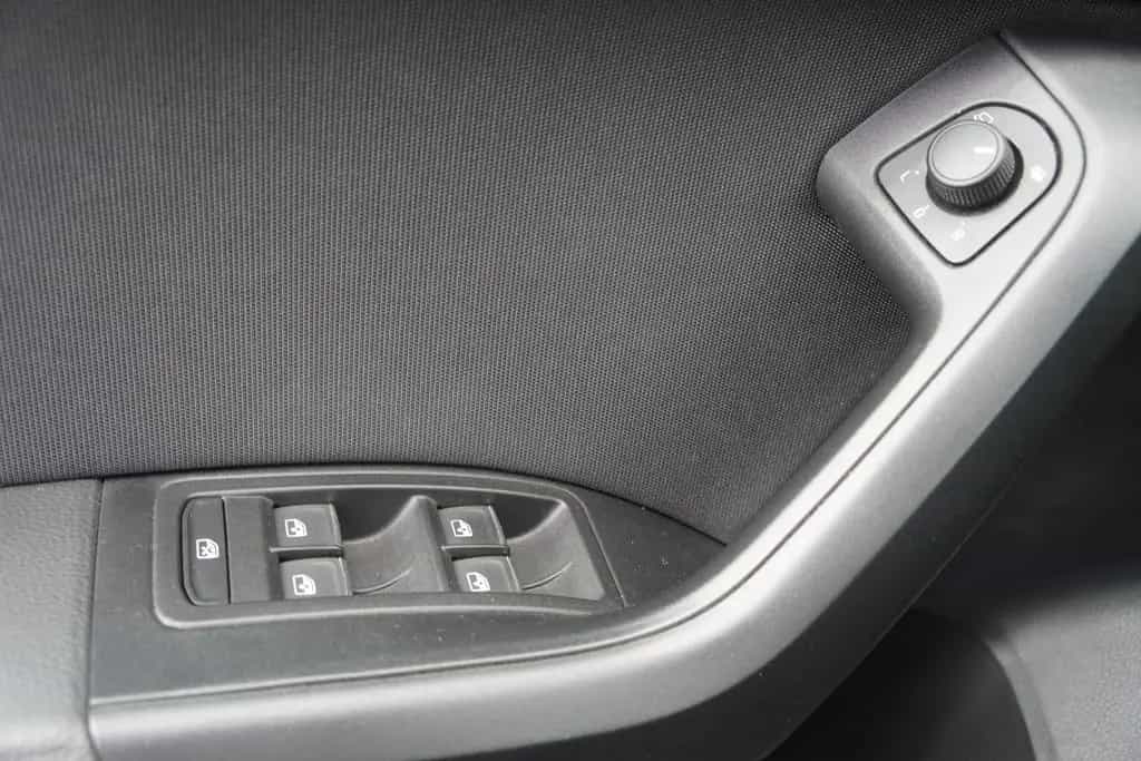 Seat Ateca 2.0 TSI FR 4Drive LED Navi ACC AHK 360° 02/2020-photo-29