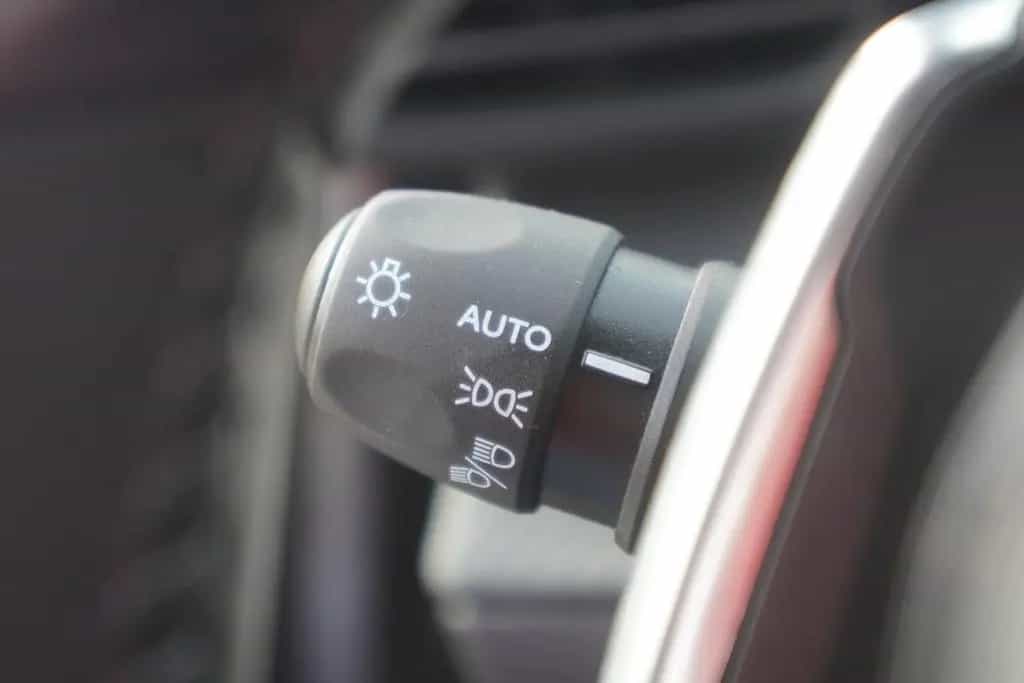 Peugeot 2008 1.2 PureTech 130 Active Pack Android Apple 08/2023-photo-20