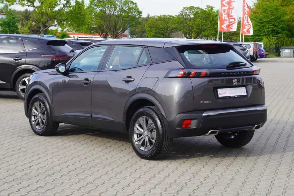 Peugeot 2008 1.2 PureTech 130 Active Pack Android Apple 08/2023-photo-3