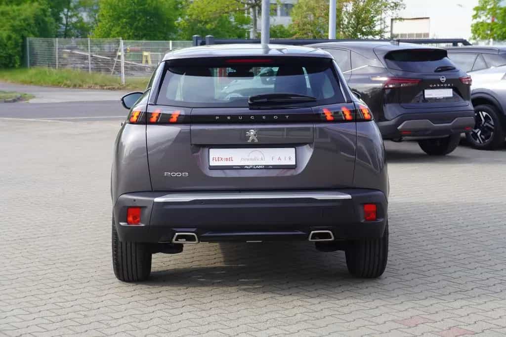 Peugeot 2008 1.2 PureTech 130 Active Pack Android Apple 08/2023-photo-4