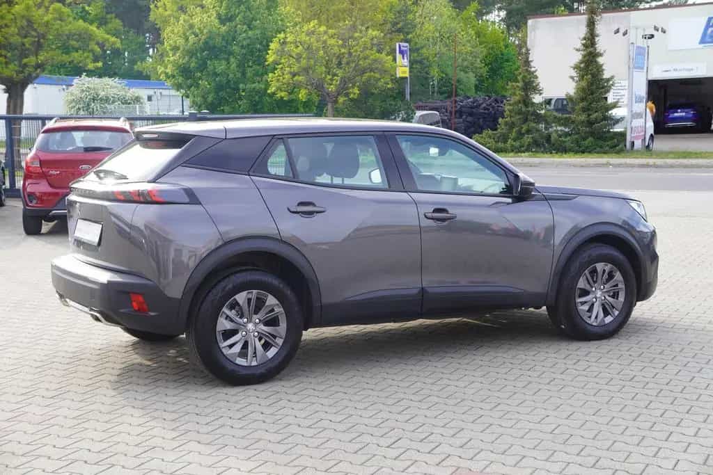 Peugeot 2008 1.2 PureTech 130 Active Pack Android Apple 08/2023-photo-5