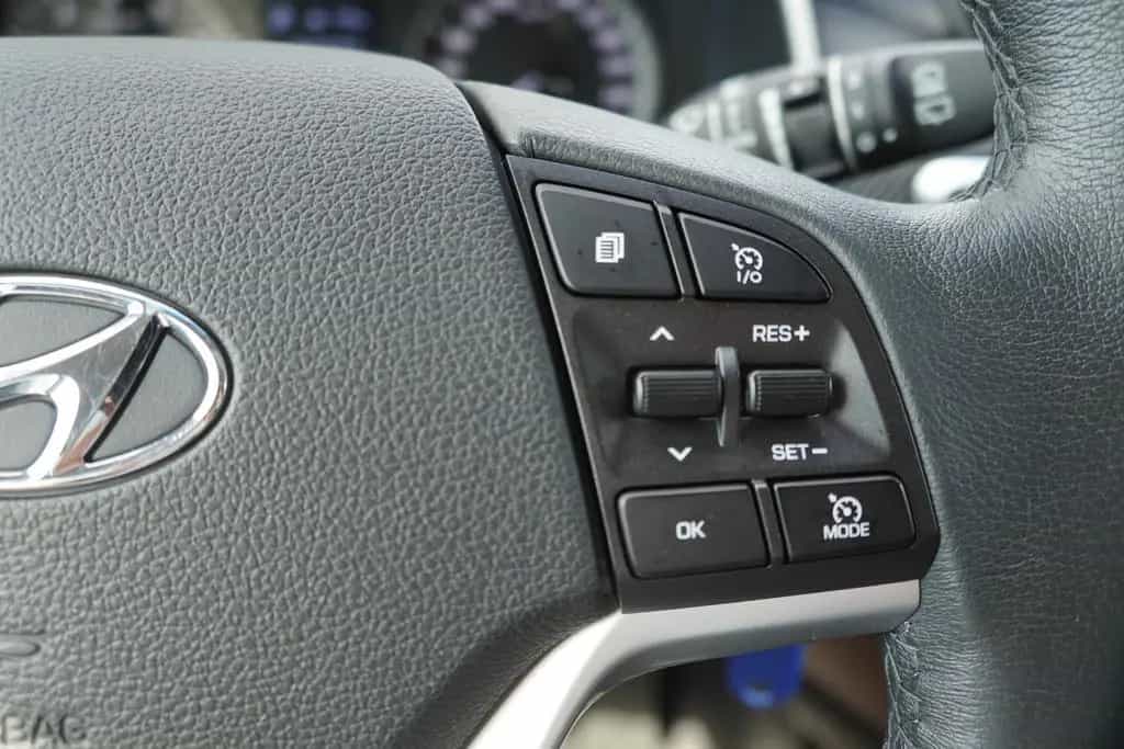 Hyundai TUCSON 1.6 T-GDI Navi AHK Totwinkel Sitzheizung 07/2020-photo-17