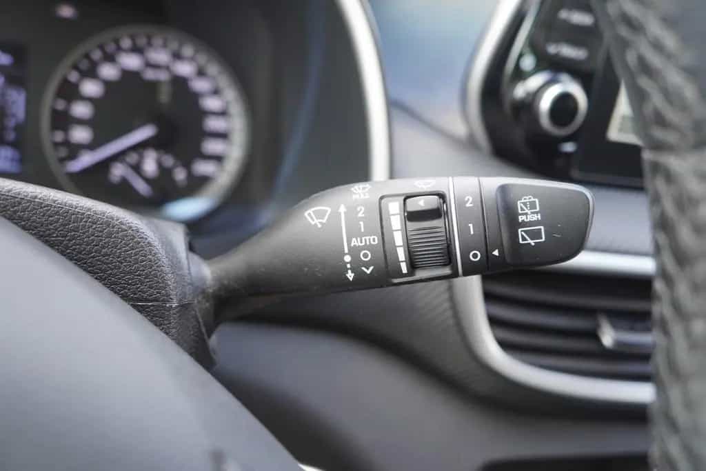Hyundai TUCSON 1.6 T-GDI Navi AHK Totwinkel Sitzheizung 07/2020-photo-19