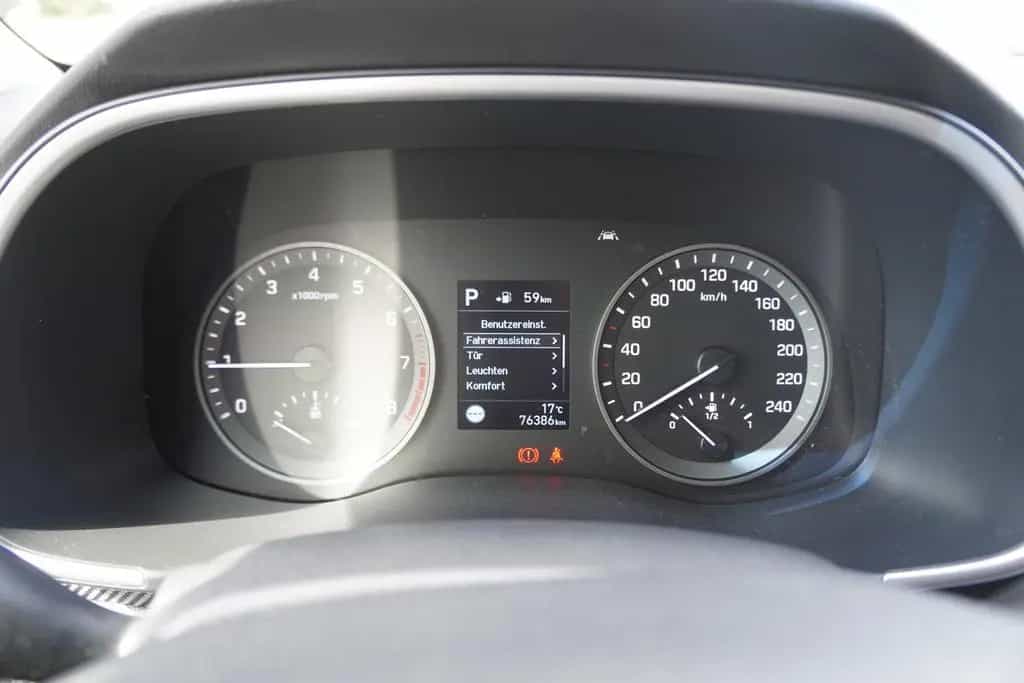 Hyundai TUCSON 1.6 T-GDI Navi AHK Totwinkel Sitzheizung 07/2020-photo-20