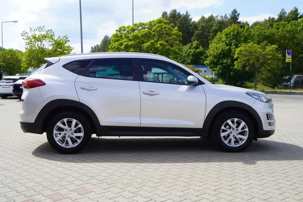 Hyundai TUCSON 1.6 T-GDI Navi AHK Totwinkel Sitzheizung 07/2020-photo-6