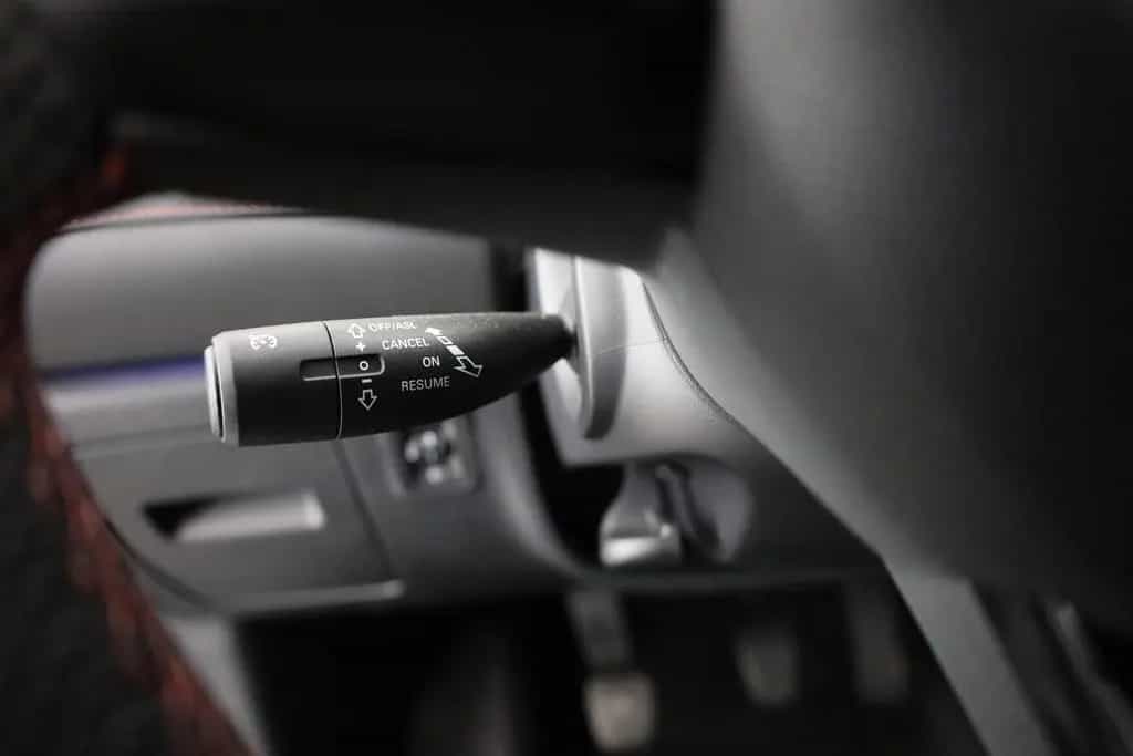 MG HS 1.5 T-GDI Luxury LED Pano Navi 360° 02/2024-photo-19