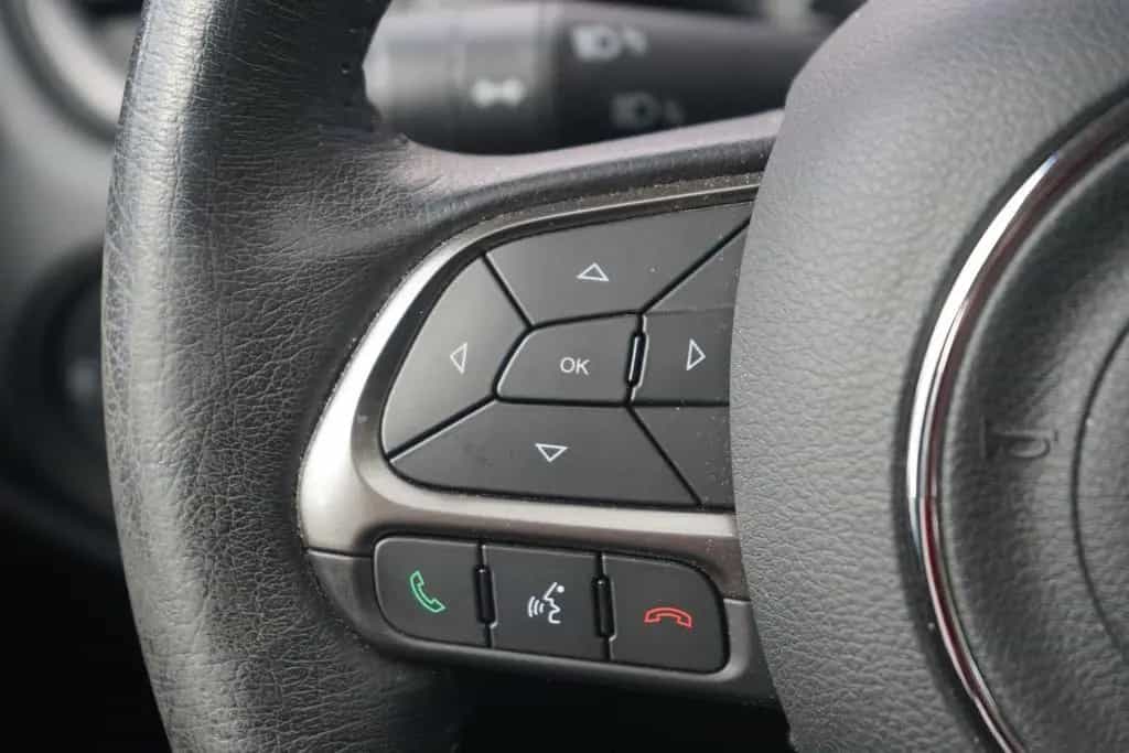Jeep Renegade 1.3 Limited Aut. Panorama ACC Navi USB 12/2019-photo-16
