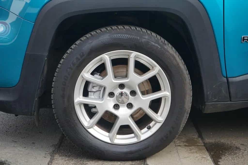 Jeep Renegade 1.3 Limited Aut. Panorama ACC Navi USB 12/2019-photo-28