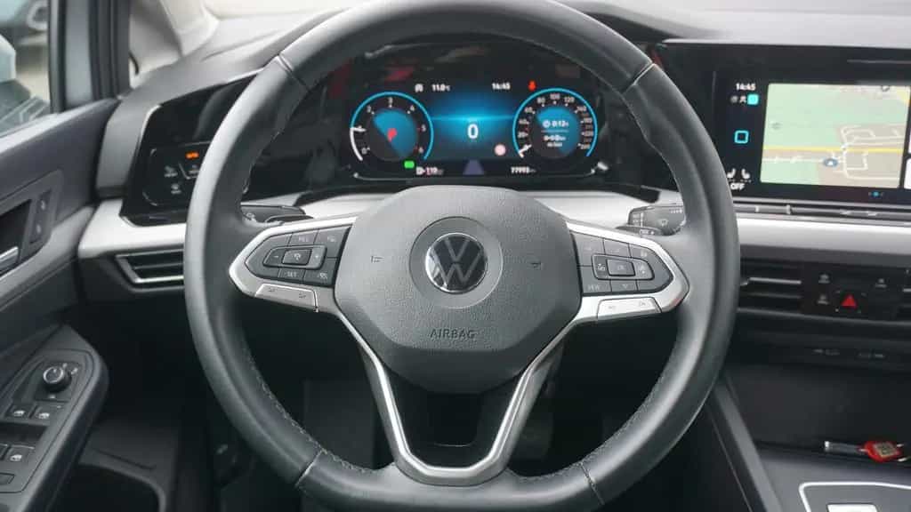 Volkswagen Golf VIII Variant 2.0 TDI Life LED Navi ACC PDC 10/2022-photo-13
