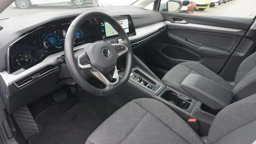 Volkswagen Golf VIII Variant 2.0 TDI Life LED Navi ACC PDC 10/2022-photo-22