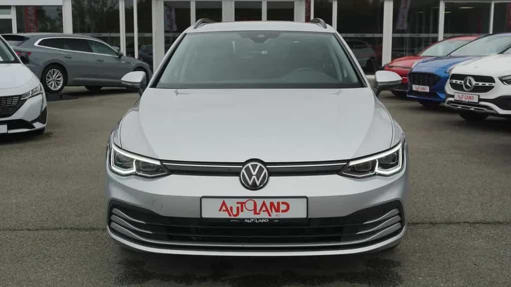 Volkswagen Golf VIII Variant 2.0 TDI Life LED Navi ACC PDC 10/2022-photo-3