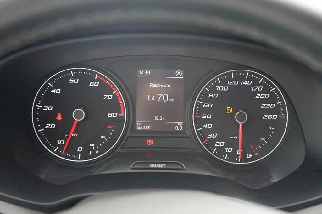 Seat Leon 1.2 TSI Klimaaut. LED Tempomat Sitzheizung 06/2018-photo-25