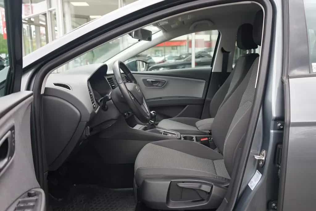 Seat Leon 1.2 TSI Klimaaut. LED Tempomat Sitzheizung 06/2018-photo-28