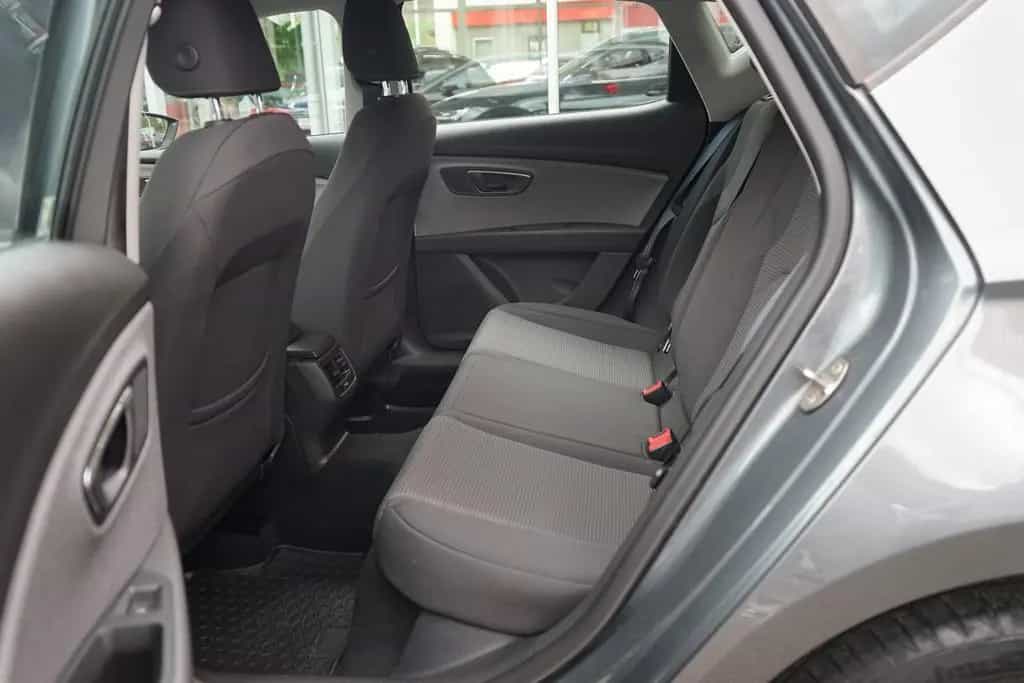 Seat Leon 1.2 TSI Klimaaut. LED Tempomat Sitzheizung 06/2018-photo-30