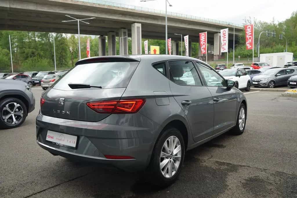 Seat Leon 1.2 TSI Klimaaut. LED Tempomat Sitzheizung 06/2018-photo-7