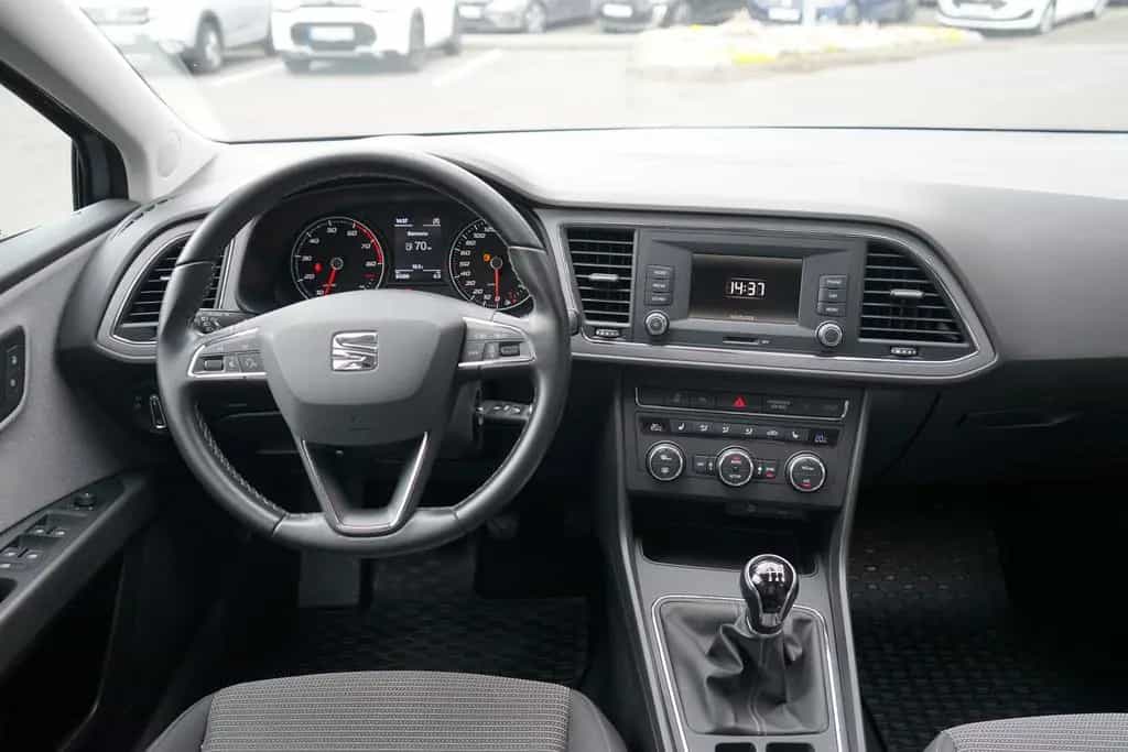 Seat Leon 1.2 TSI Klimaaut. LED Tempomat Sitzheizung 06/2018-photo-9