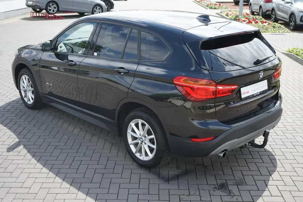 BMW X1 sDrive 18i Advantage LED Navi Tempomat AHK 01/2018-photo-10