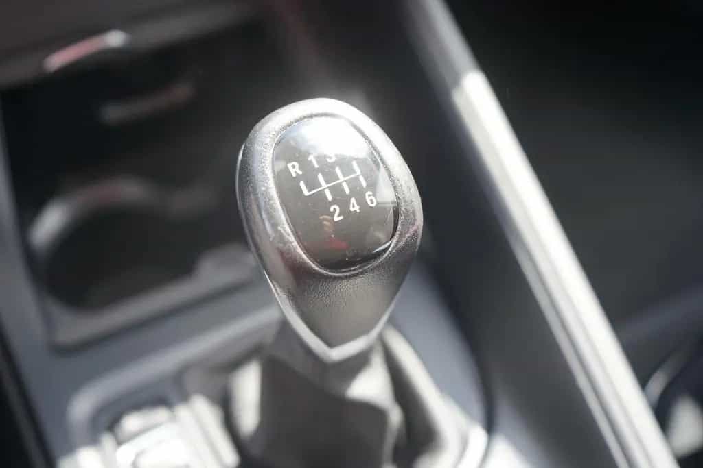 BMW X1 sDrive 18i Advantage LED Navi Tempomat AHK 01/2018-photo-30