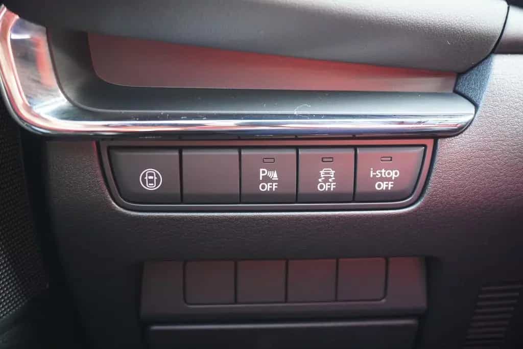 Mazda 3 2.0 M-Hybrid LED Navi ACC Android Apple Kamera 09/2020-photo-32
