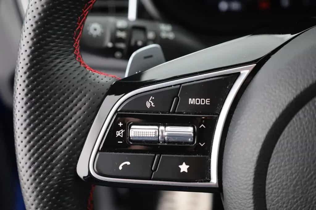 Kia Ceed Ceed 1.6 T-GDI DCT GT LED Navi Kamera PDC Memory 02/2023-photo-14