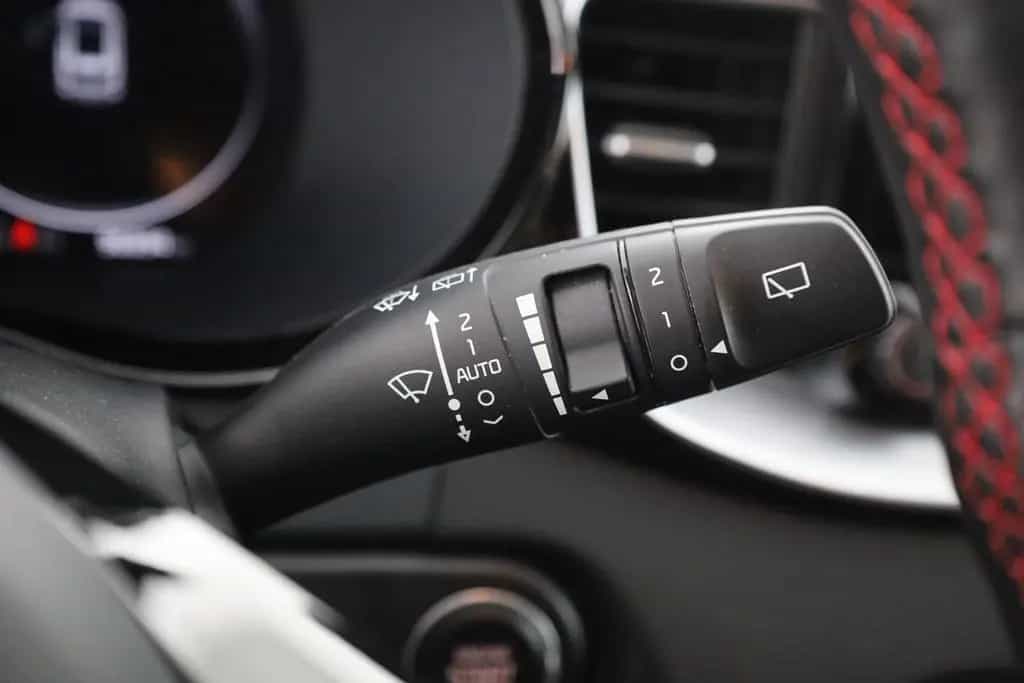 Kia Ceed Ceed 1.6 T-GDI DCT GT LED Navi Kamera PDC Memory 02/2023-photo-18