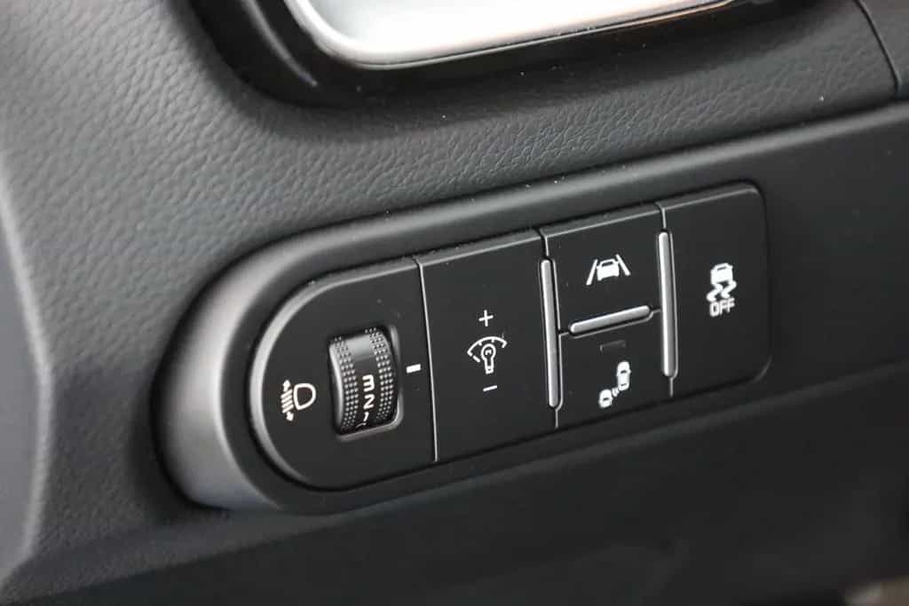 Kia Ceed Ceed 1.6 T-GDI DCT GT LED Navi Kamera PDC Memory 02/2023-photo-19