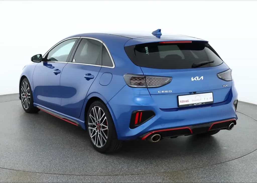 Kia Ceed Ceed 1.6 T-GDI DCT GT LED Navi Kamera PDC Memory 02/2023-photo-2