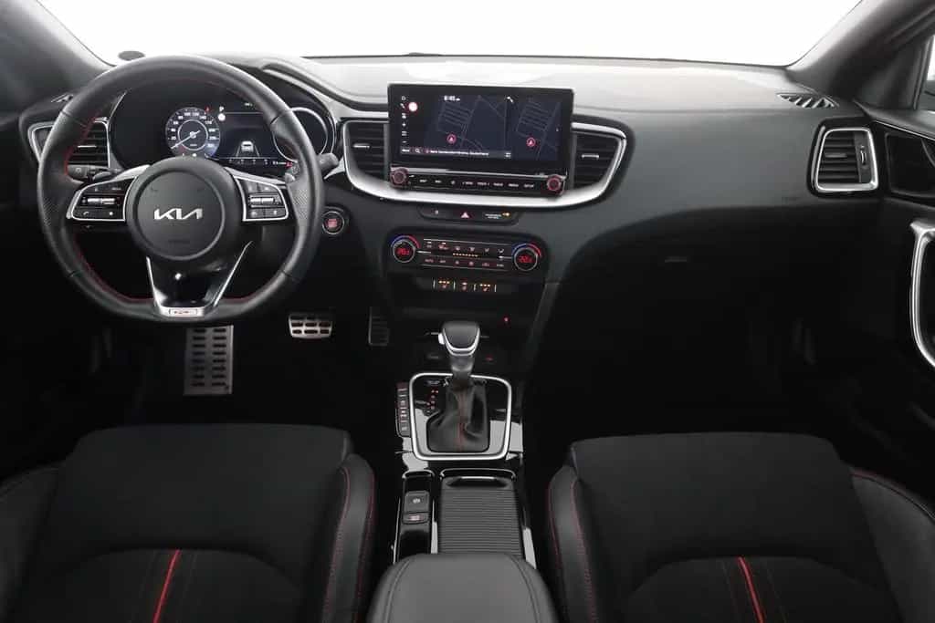 Kia Ceed Ceed 1.6 T-GDI DCT GT LED Navi Kamera PDC Memory 02/2023-photo-8