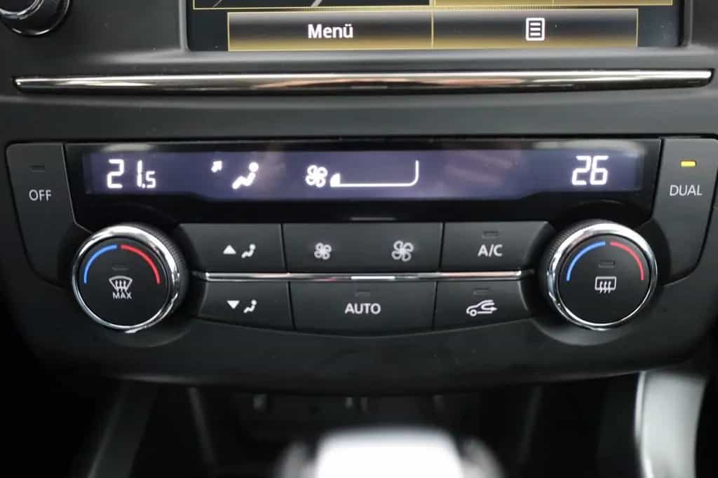 Renault Kadjar 1.2 TCe Energy Aut. LED Navi Kamera PDC 08/2018-photo-11