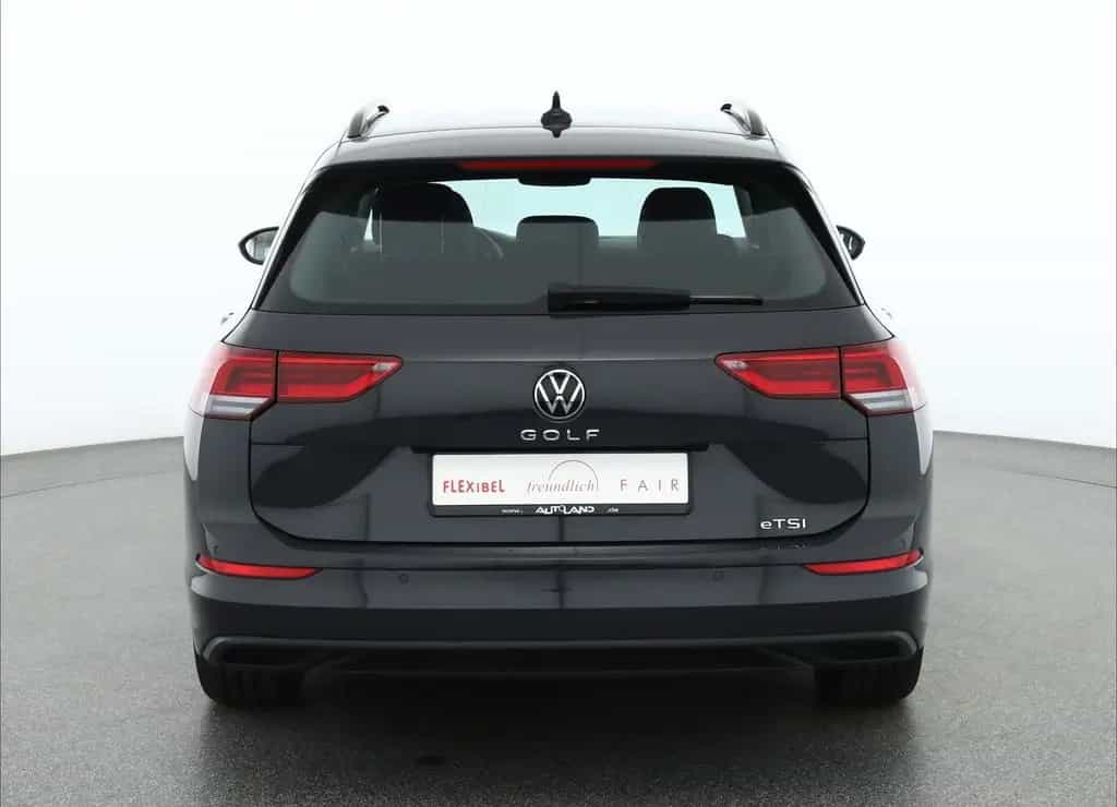 Volkswagen Golf VIII Variant 1.0 eTSI DSG LED Navi DAB ACC 01/2022-photo-3