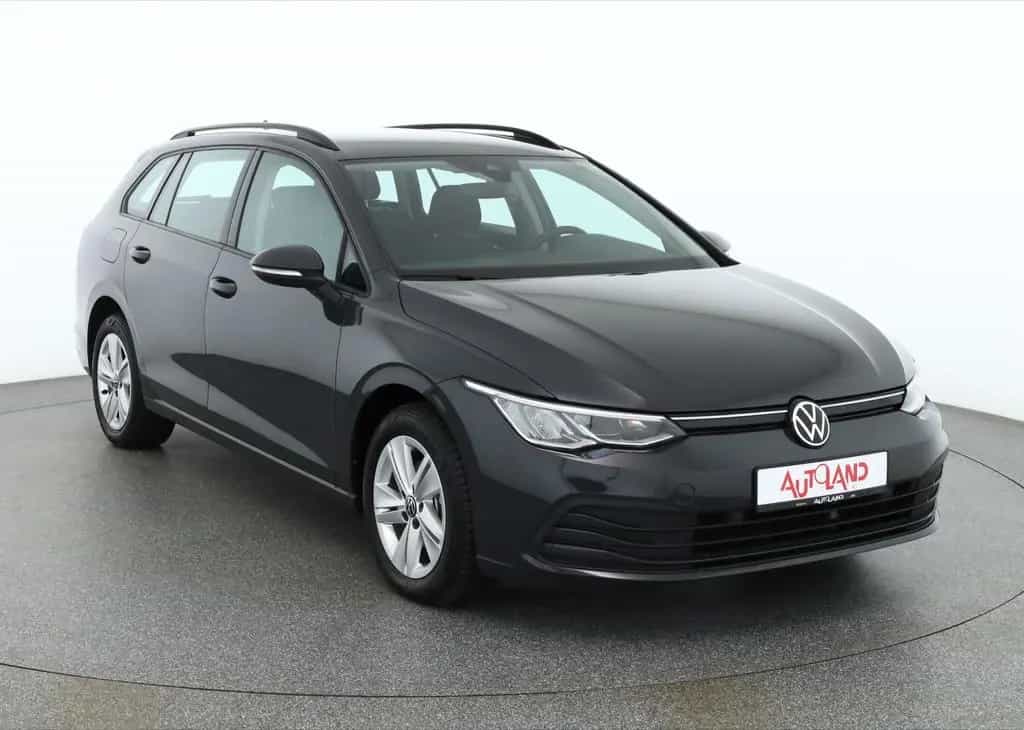 Volkswagen Golf VIII Variant 1.0 eTSI DSG LED Navi DAB ACC 01/2022-photo-6