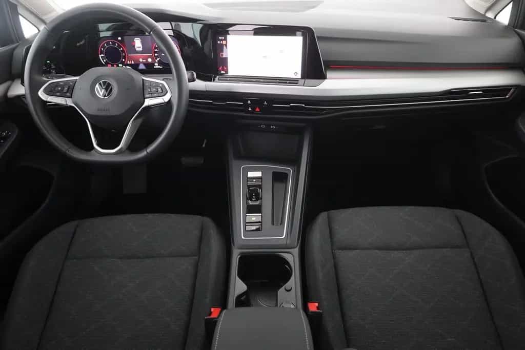 Volkswagen Golf VIII Variant 1.0 eTSI DSG LED Navi DAB ACC 01/2022-photo-8