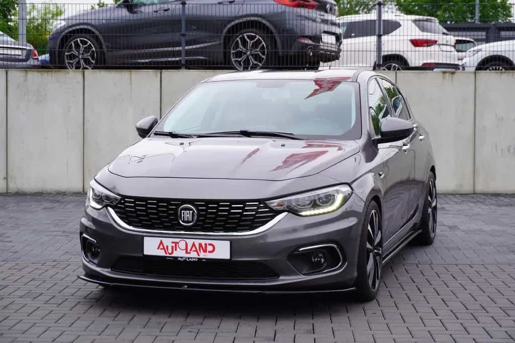 Fiat Tipo 1.4 Lounge Navi Sitzheizung Klimaaut. PDC 01/2019-photo-1