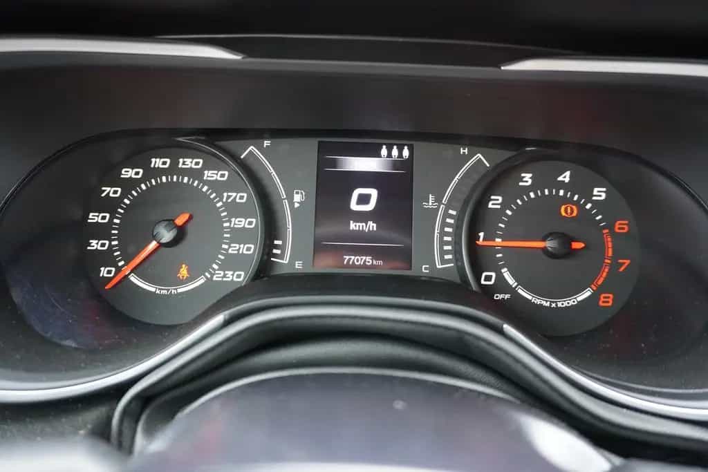 Fiat Tipo 1.4 Lounge Navi Sitzheizung Klimaaut. PDC 01/2019-photo-26