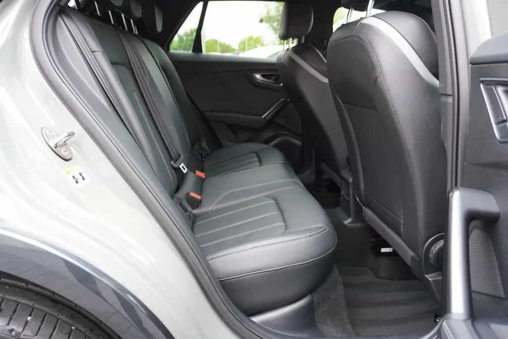 Audi Q2 1.4 TFSI S-Line Head-Up ACC Totwinkel Leder 05/2018-photo-15