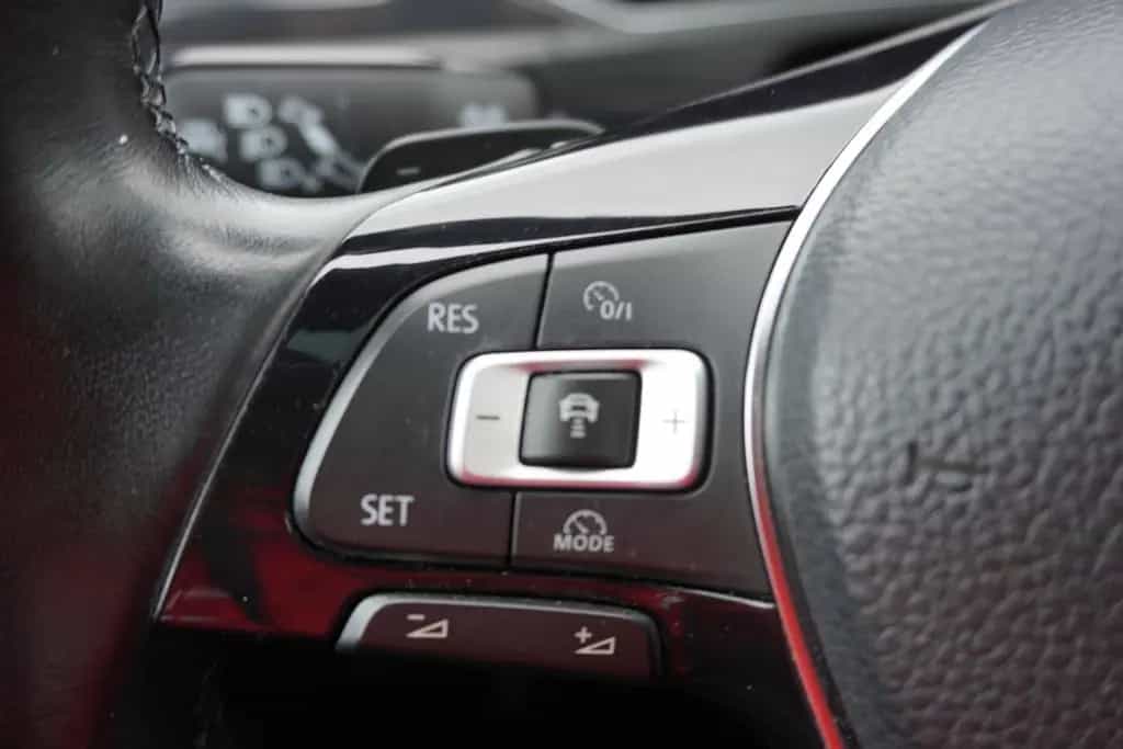Volkswagen T-Roc 2.0 Sport 4Motion DSG LED Navi ACC Beats 11/2017-photo-20