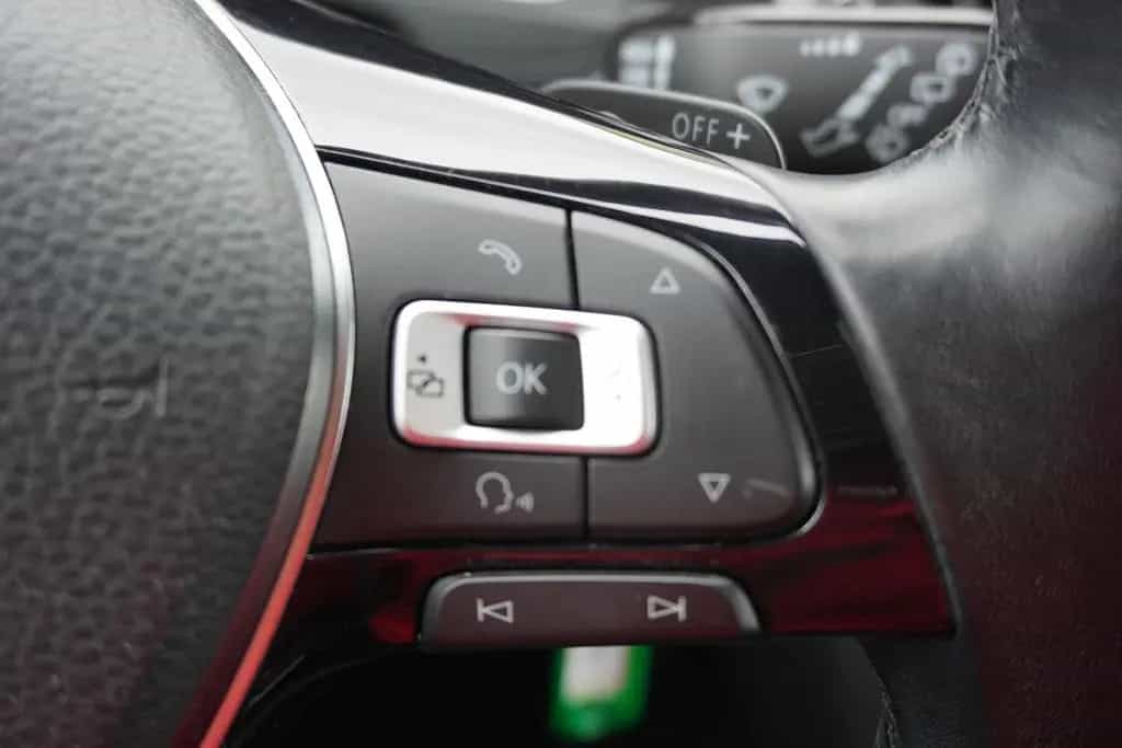 Volkswagen T-Roc 2.0 Sport 4Motion DSG LED Navi ACC Beats 11/2017-photo-21