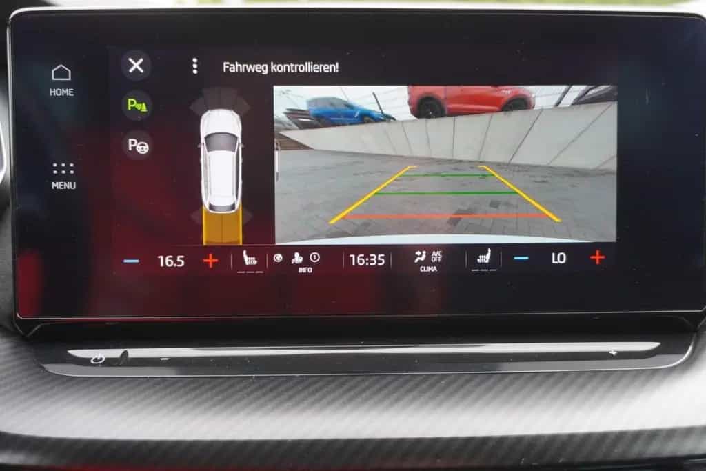 Skoda Octavia Combi 2.0 RS Head-Up 4x Sitzheizung Navi 08/2022-photo-29