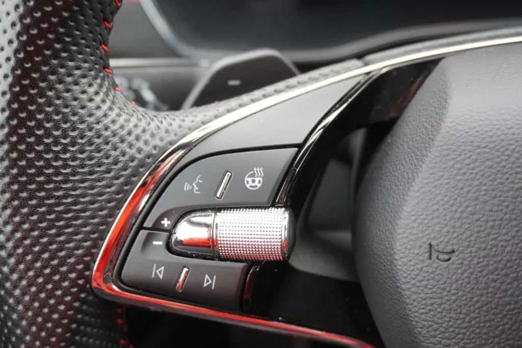 Skoda Octavia Combi 2.0 RS Head-Up 4x Sitzheizung Navi 08/2022-photo-30
