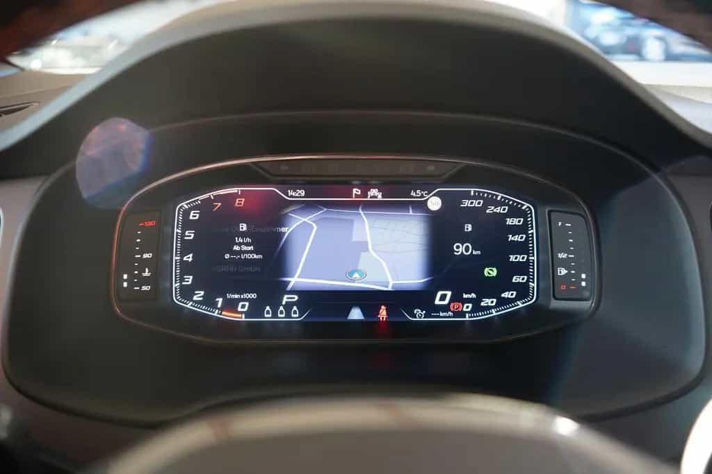 Cupra Ateca 2.0 4Drive LED Navi Totwinkel 360° DAB PDC 04/2022-photo-27