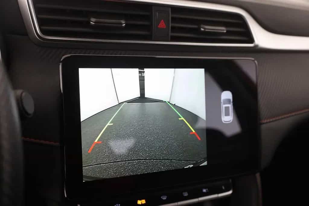MG ZS 1.5 VTi-Tech Comfort LED Navi Kamera Tempomat 03/2025-photo-25