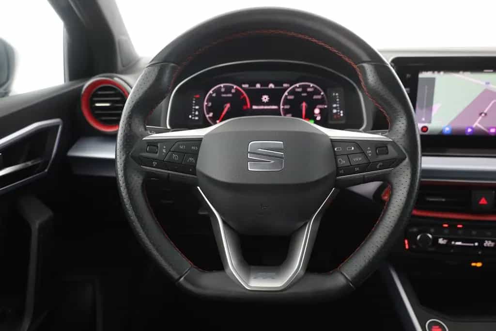 Seat Arona 1.5 TSI DSG FR LED Navi Sitzheizung Kamera 03/2022-photo-13