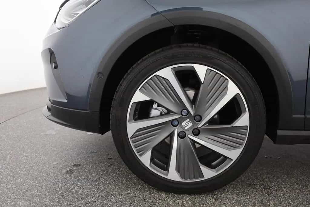 Seat Arona 1.5 TSI DSG FR LED Navi Sitzheizung Kamera 03/2022-photo-28