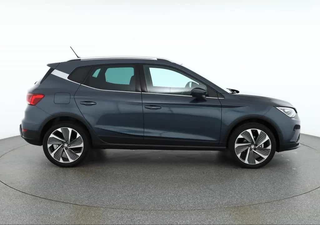 Seat Arona 1.5 TSI DSG FR LED Navi Sitzheizung Kamera 03/2022-photo-5