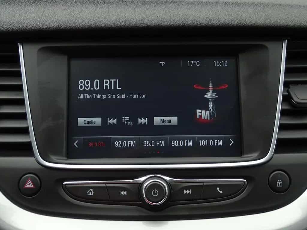 Opel Grandland X Klimaaut. PDC USB IntelliLink 05/2019-photo-10