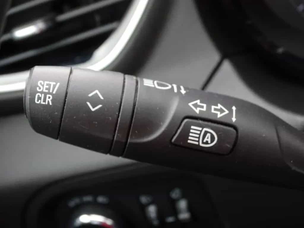 Opel Grandland X Klimaaut. PDC USB IntelliLink 05/2019-photo-17