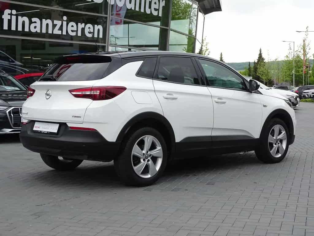 Opel Grandland X Klimaaut. PDC USB IntelliLink 05/2019-photo-4