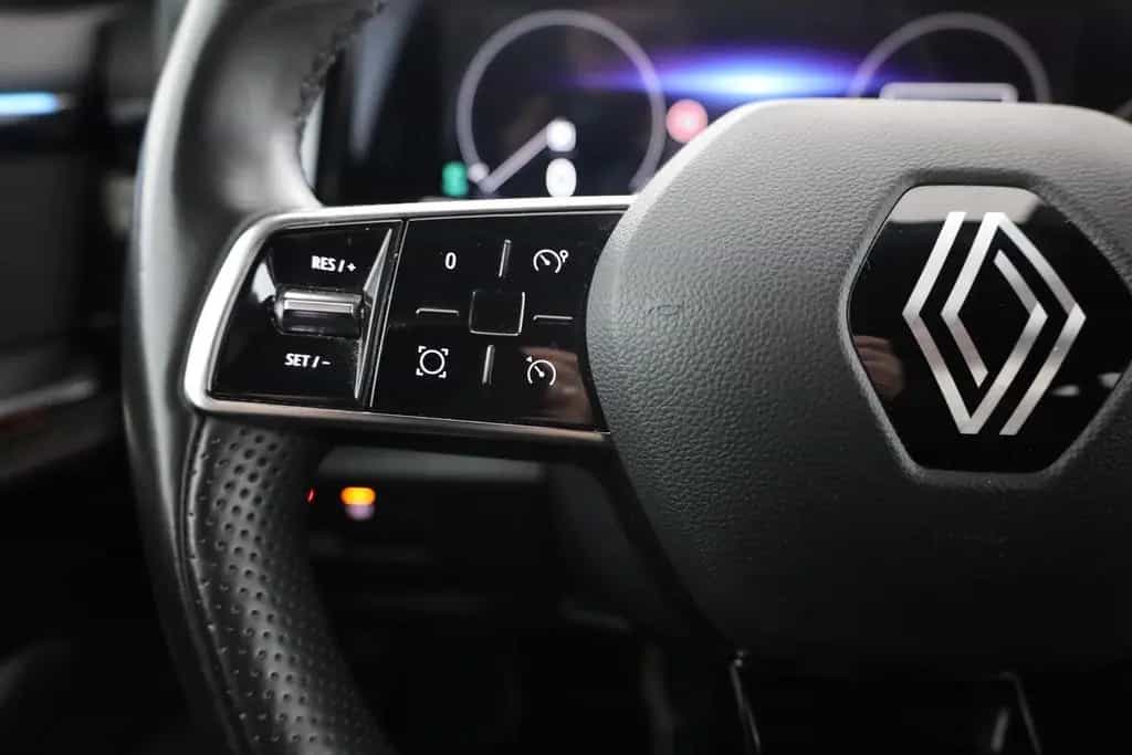 Renault Austral 1.3 Aut. LED Navi Kamera AHK 03/2023-photo-15